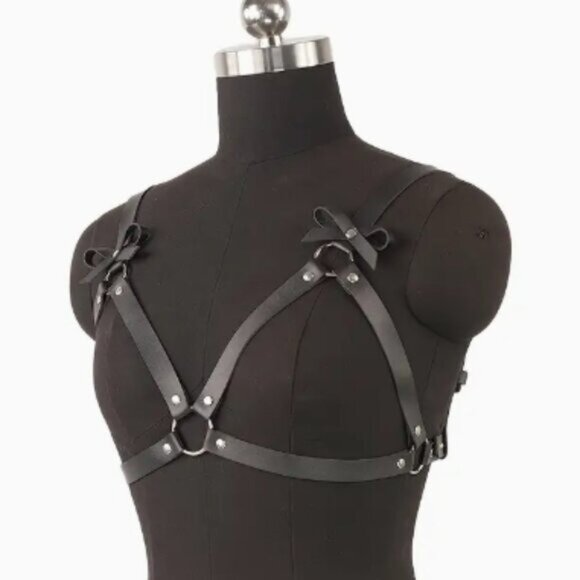 PU Leather Bow Detail Harness Belt - Picture 3 of 5
